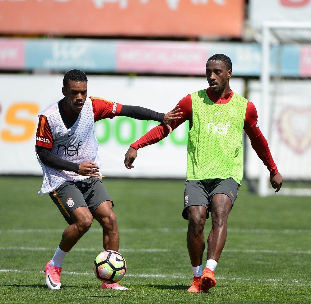 Galatasaray’da Derbi Hazırlıkları Sürüyor