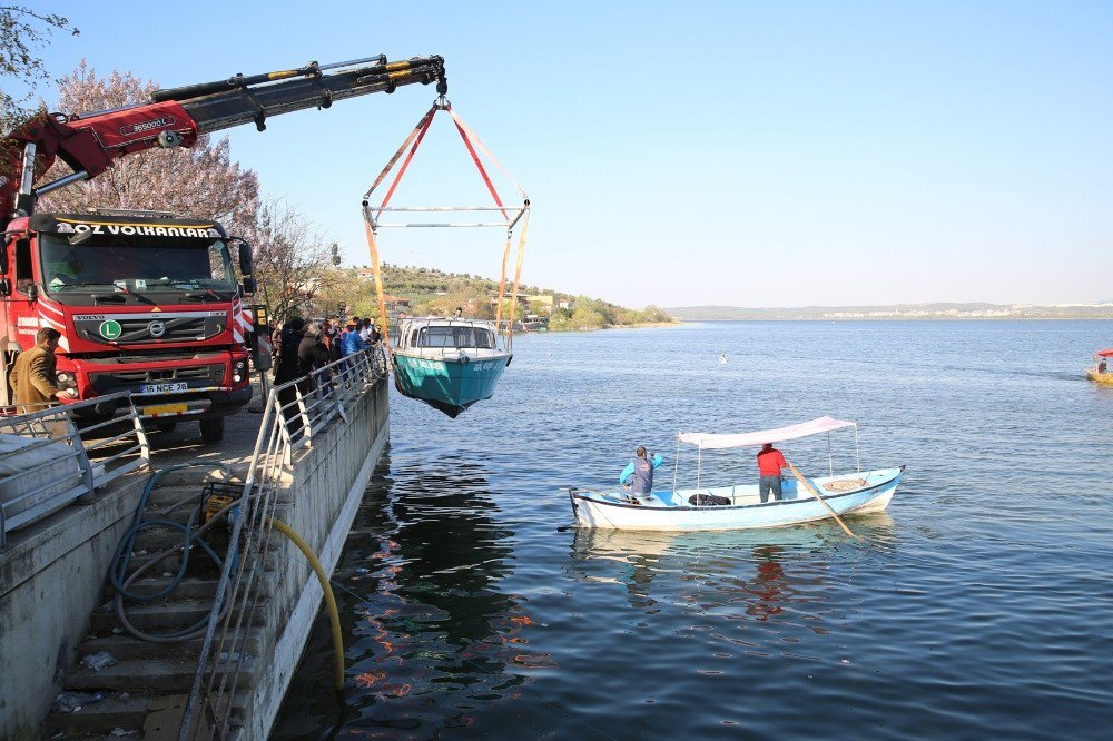 Gölkuşu Suya İndi