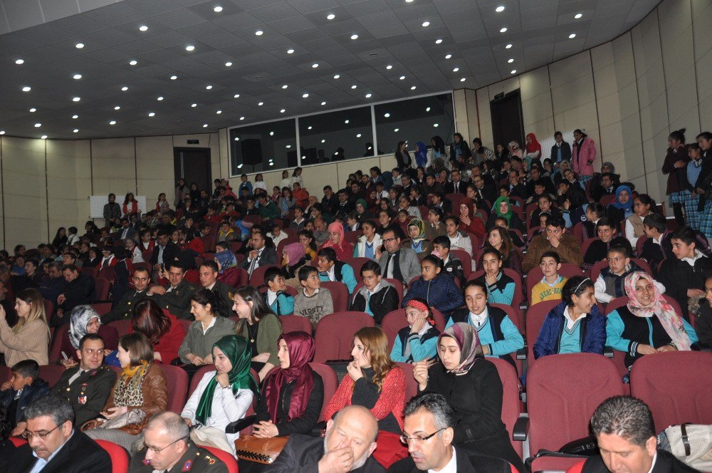 Ağrı’nın Patnos İlçesinin Düşman İşgalinden Kurtarılışının 99’üncü Yıldönümü Coşkuyla Kutlandı