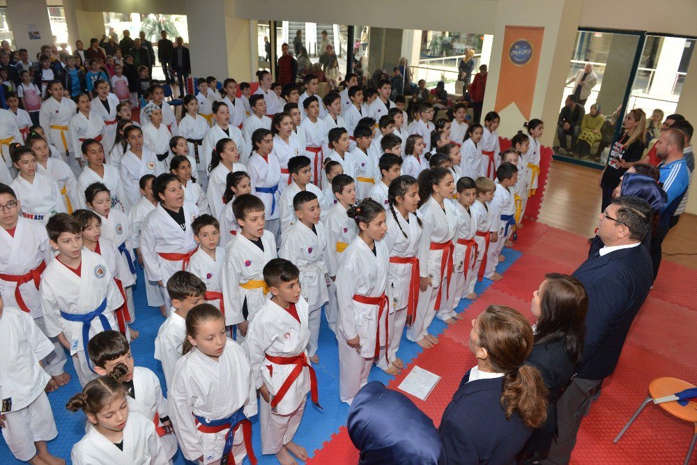 Başkentli Çocuklardan Karate Şov