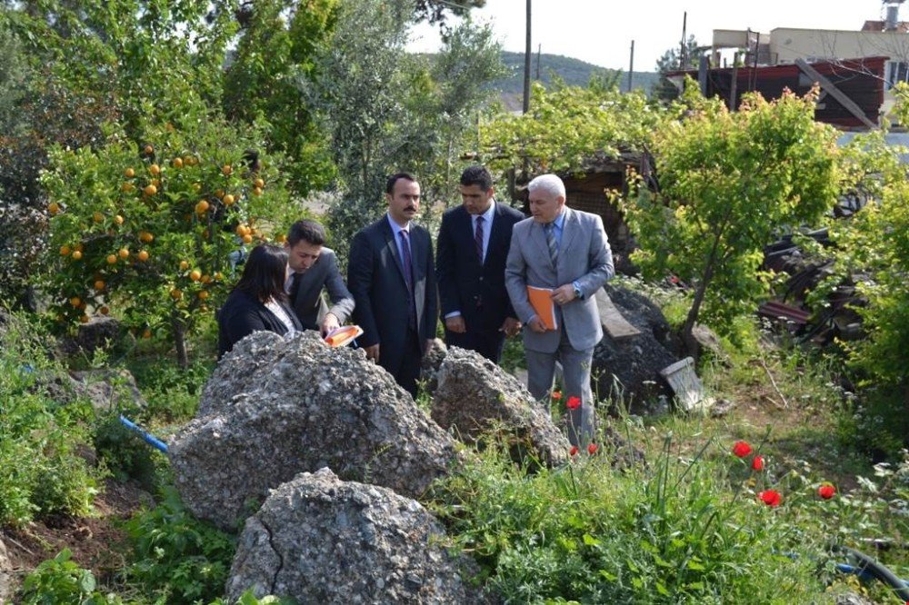 Bozyazı’da Öğrenci Yurdu Ve Okul İçin Yer Bakılıyor