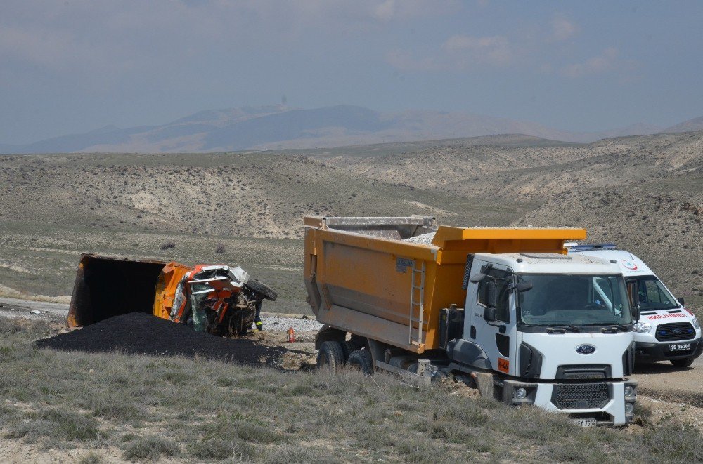 Günyüzü’nde Trafik Kazası, 1 Kişi Hayatını Kaybetti