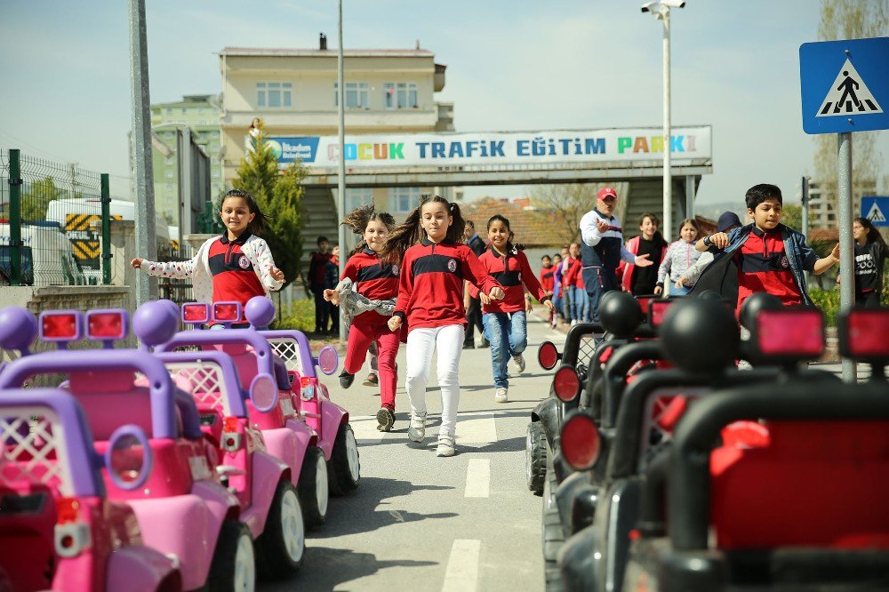 İlkadım’da Eğlenceli Trafik Eğitimi