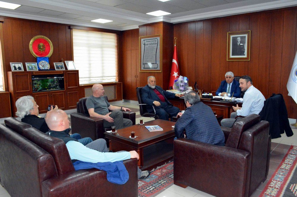 Kanadalı Madencilerden Başkan Şimşek’e Ziyaret