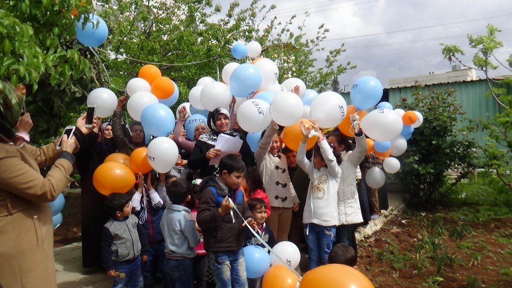 Kilis’te ’Evet’ Balonları Uçuruldu