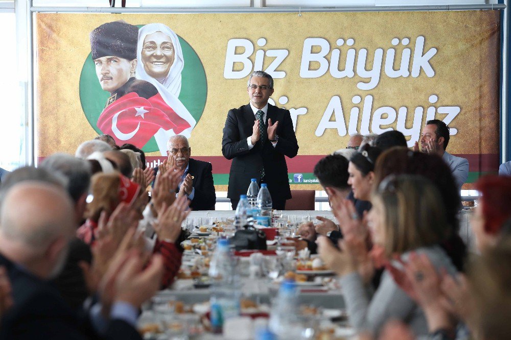 Karşıyaka’da ‘Birlik Ve Beraberlik’ Günü