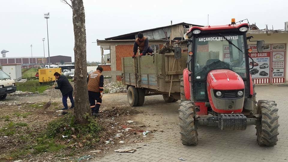 Akçakoca Sanayi Çarşısı Temizlendi