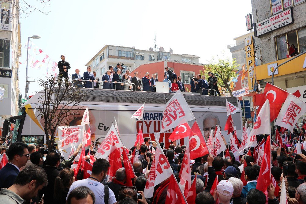 Başbakan Yıldırım: “Biz Denize Dökmeyiz, Yanaklarından Öperiz”