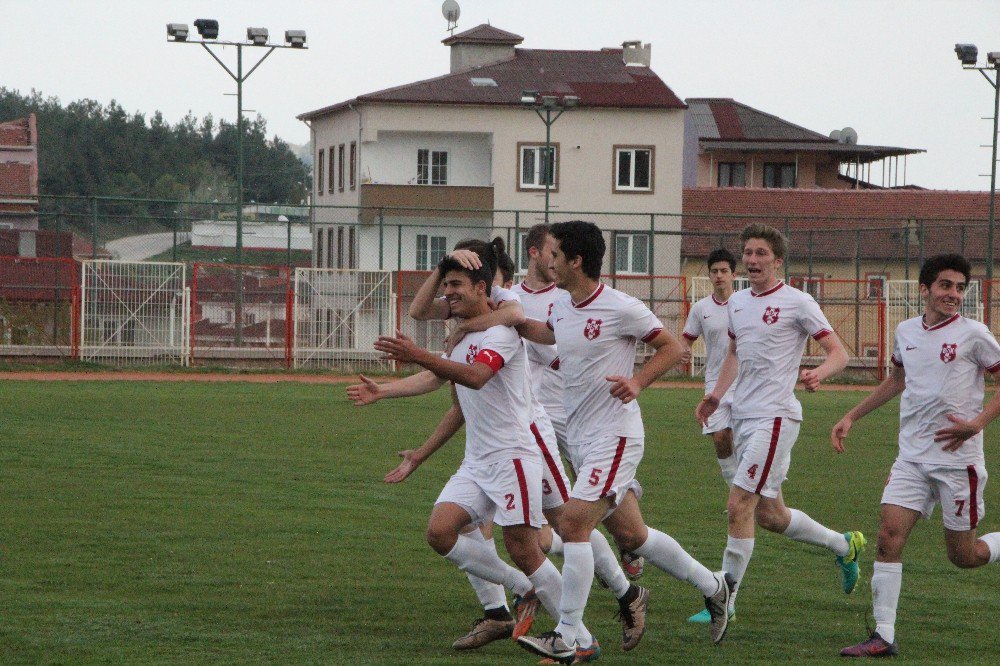 U17 Türkiye Şampiyonası 2. Kademe Müsabakalarından İstanbul Ve Eskişehir Temsilcileri Finale Adını Yazdırdı