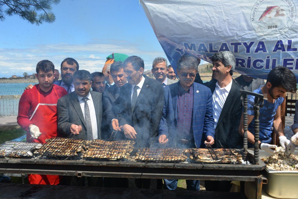 “Mişmiş Efendi’ Büyük İlgi Görüyor