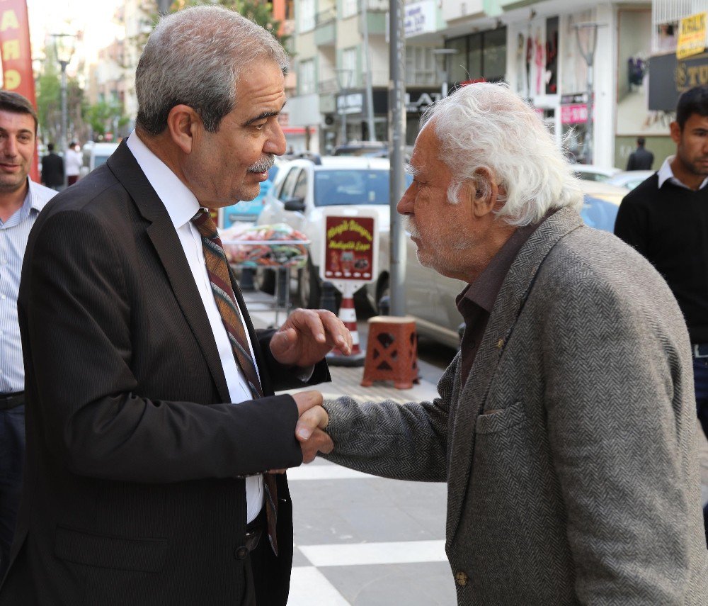 Demirkol Bahçelievler Esnafıyla Bir Araya Geldi