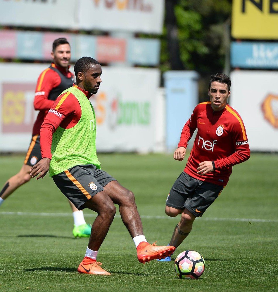 Galatasaray’da Derbi Hazırlıkları Sürüyor