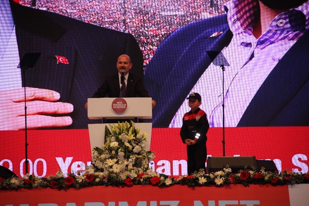 Bakan Soylu Ve Bakan Albayrak Trabzonlular Gecesine Katıldı