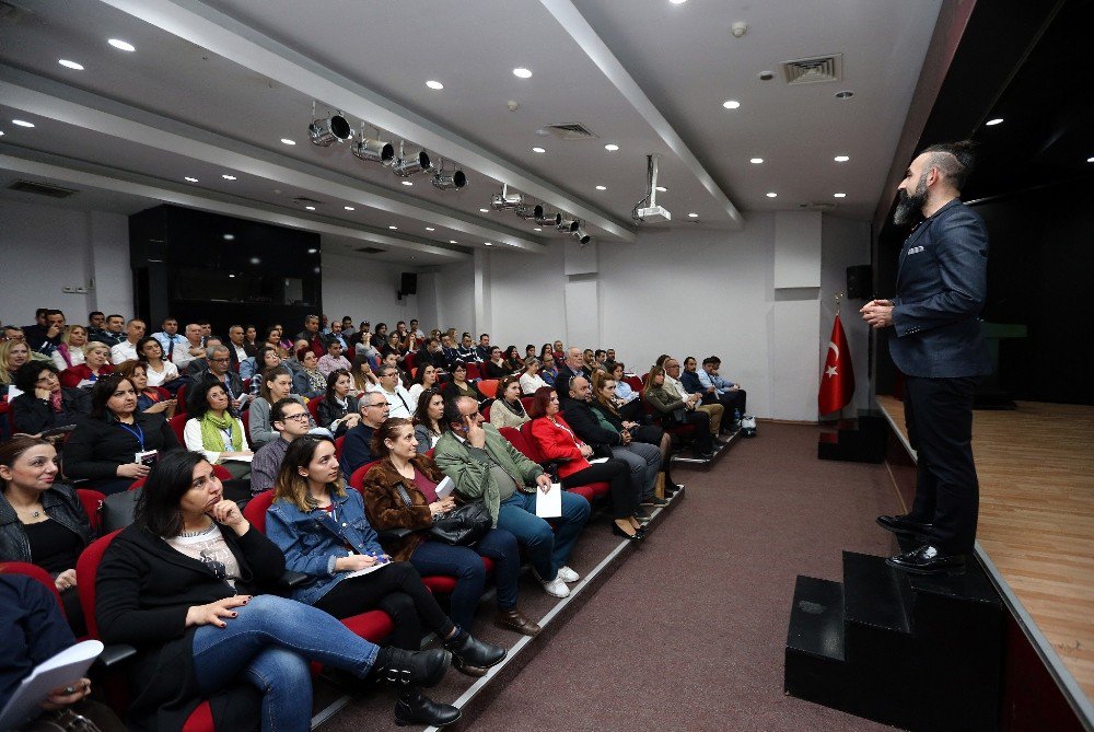 Konak Personeline Beden Dili Eğitimi