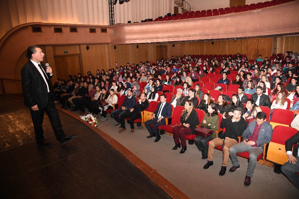 Adana’da Lys Öncesi Doğru Tercih Semineri