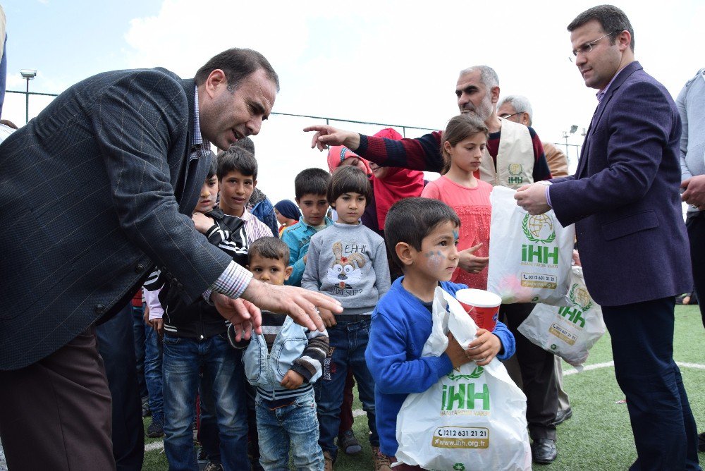 Viranşehir’de Yetim Çocuklar Bir Araya Geldi