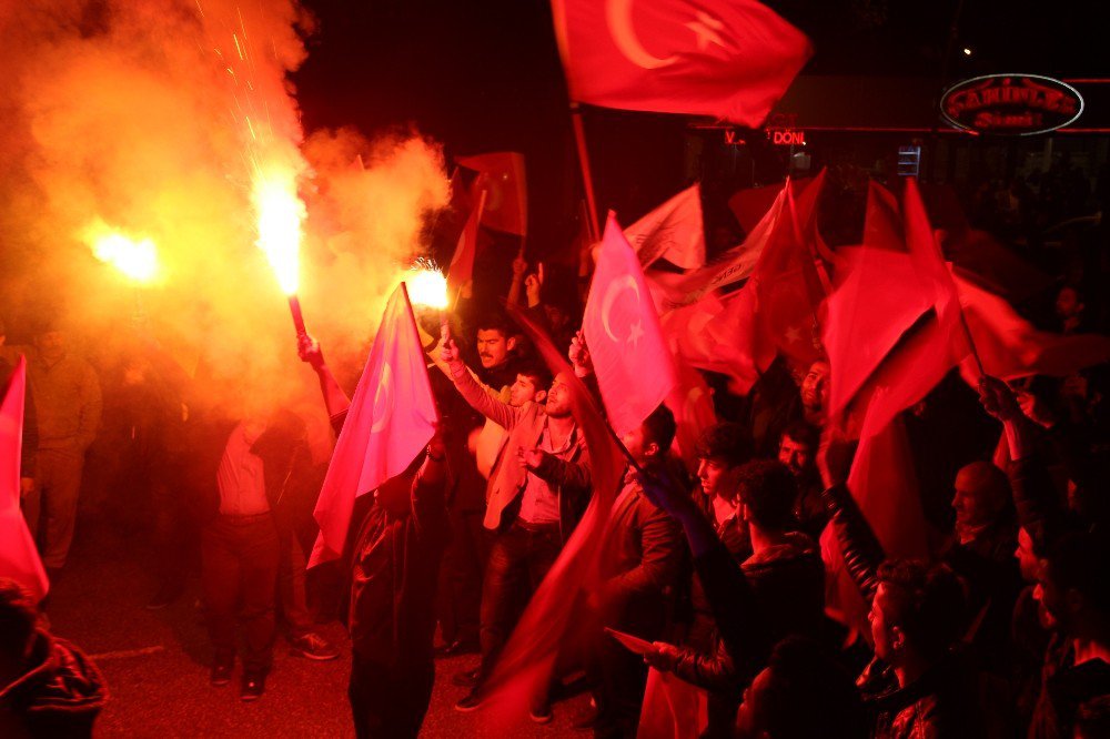 Çankırı’da Referandum Kutlaması