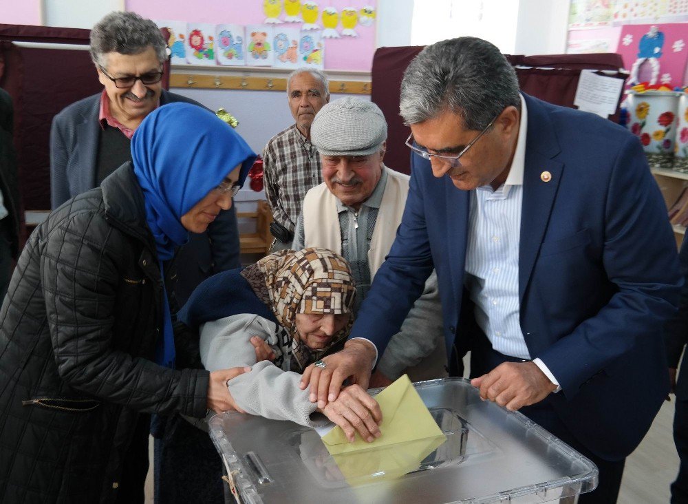 Recep Konuk, Oyunu Kullandı