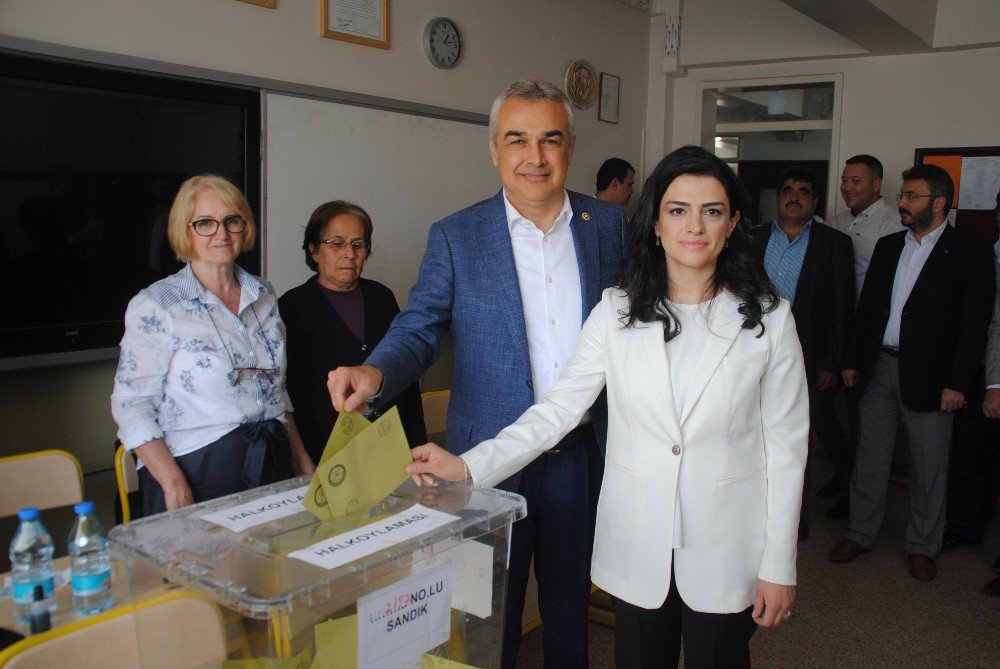 Ak Parti’li Savaş Oyunu Kullandı