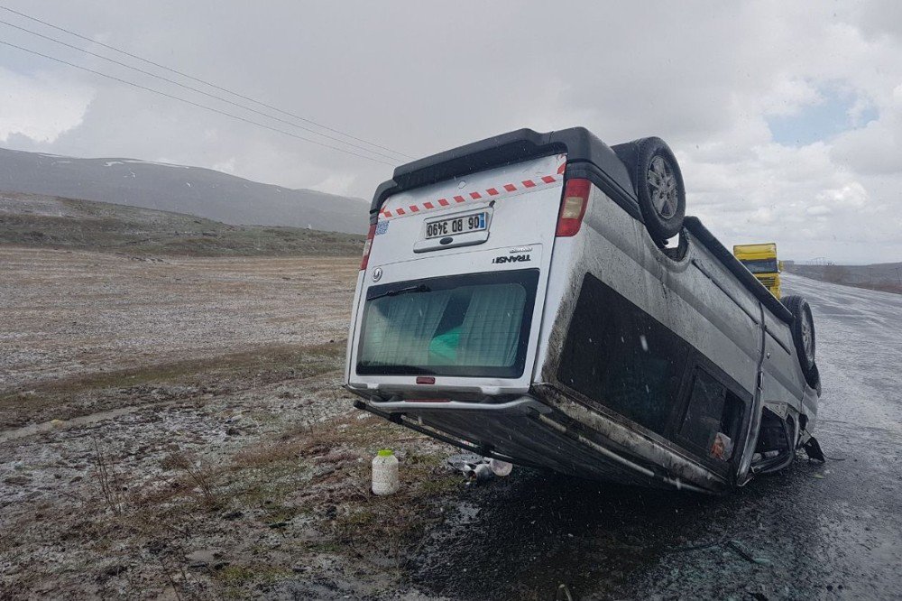 Eleşkirt’te Trafik Kazası: 7 Yaralı