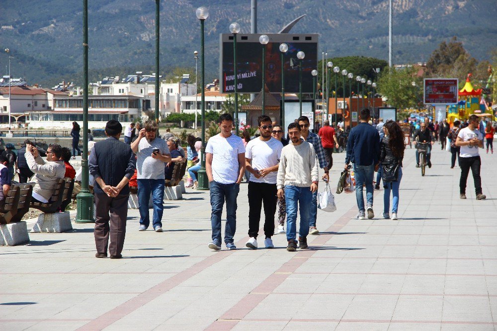 Seçmenin Oydan Sonraki İlk Tercihi Sahiller Oldu