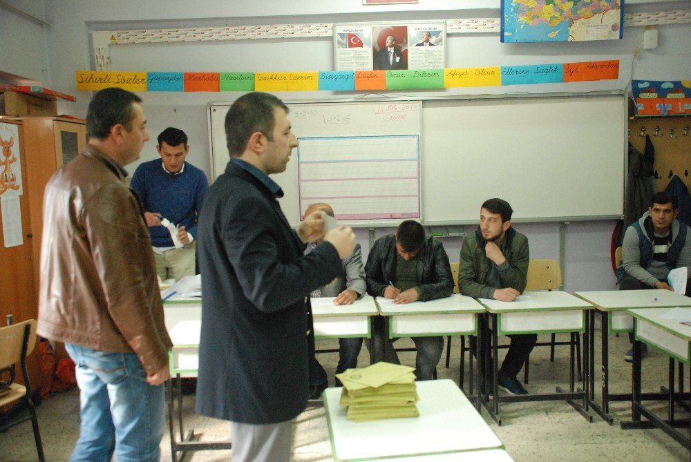 Bitlis’te Oy Kullanma İşlemi Sona Erdi