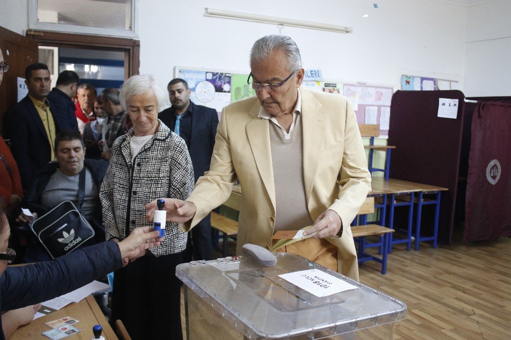 Baykal Oyunu Antalya’da Kullandı