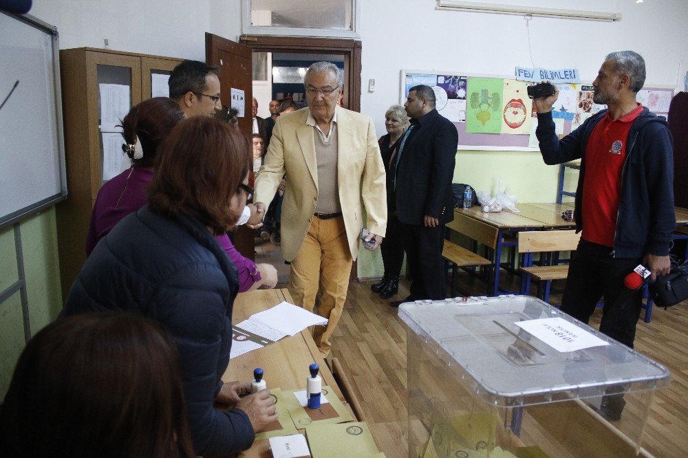 Baykal Oyunu Antalya’da Kullandı