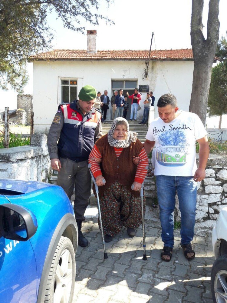 İzmir’de 97 Şüpheli Sandık Başında Yakalandı