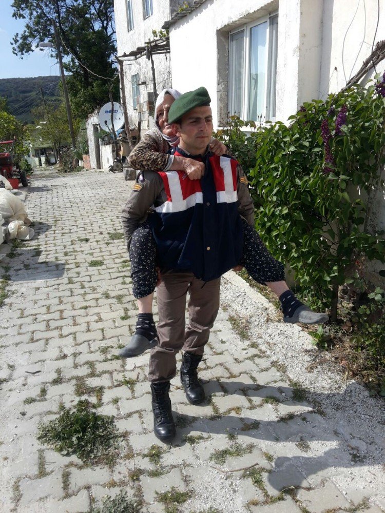 İzmir’de 97 Şüpheli Sandık Başında Yakalandı