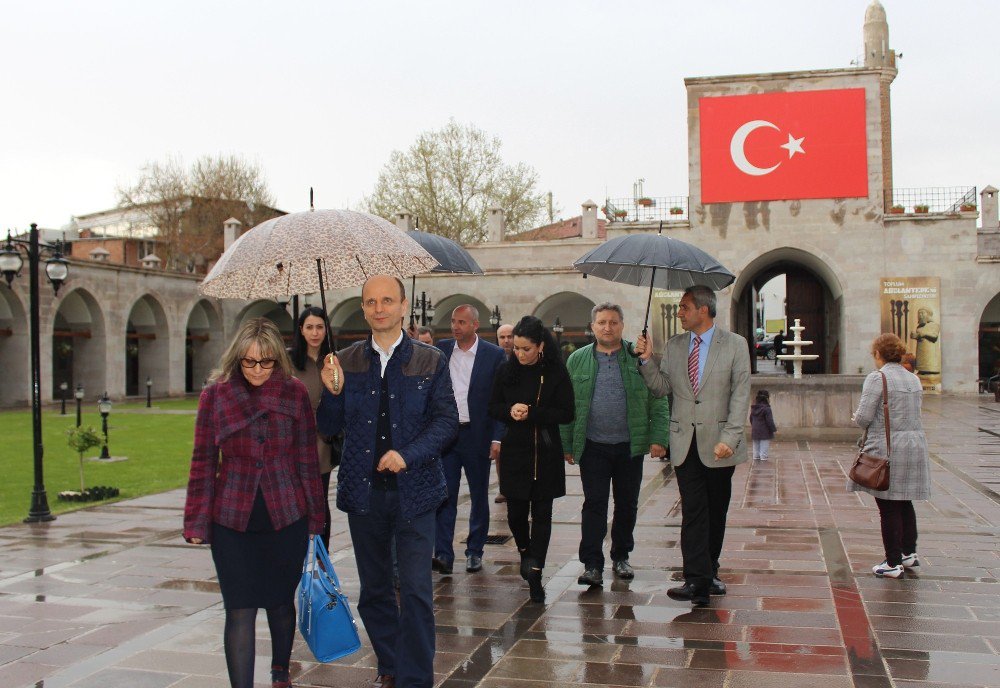 Büyükelçiler Battalgazi’nin Tarihi Ve Kültürel Yerlerini Gezdi