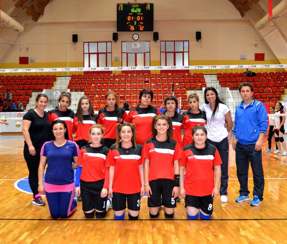 Adana’da Voleybol Bölge Elemeleri Tamamlandı