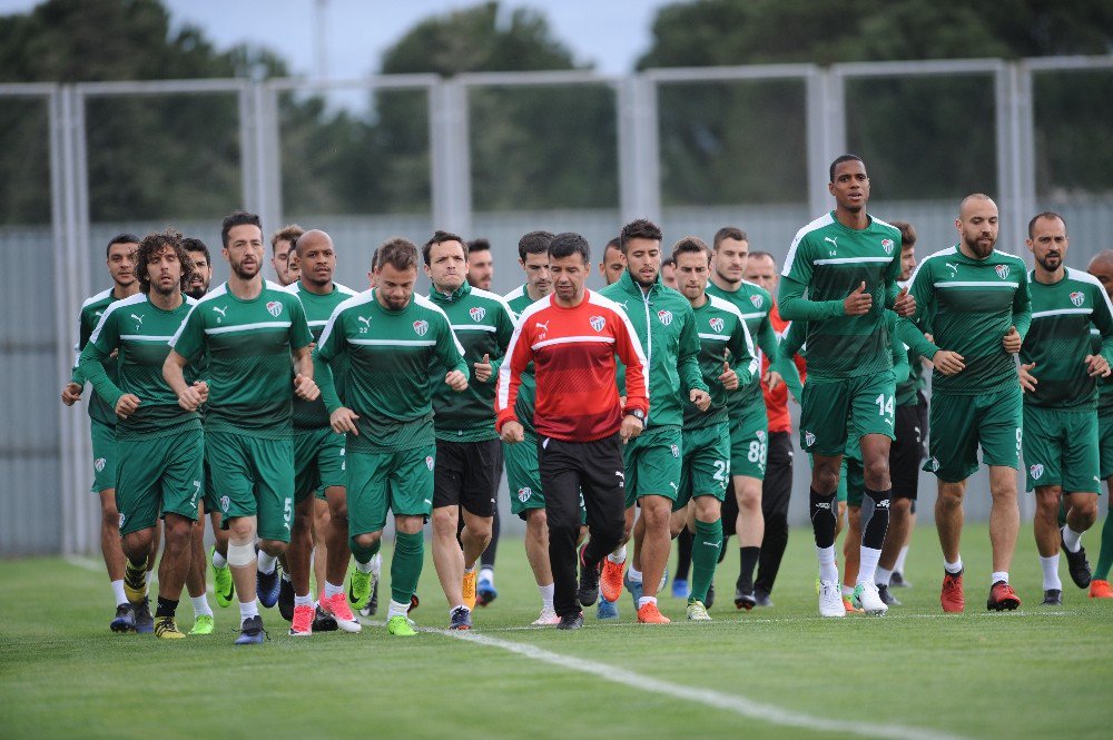 Bursaspor’da Akhisar Hazırlıkları Yeniden Başladı