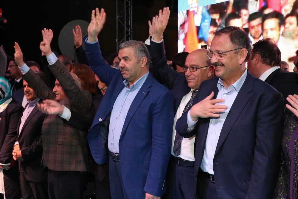 Başkan Çelik, Referandum Sonuçlarını Değerlendirdi, "Demokrasi Tarihimizin Dönüm Noktası"