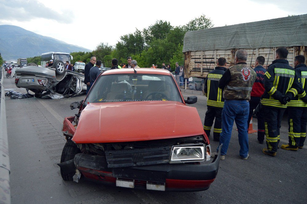 Manisa’da Trafik Kazası: 1 Ölü, 5 Yaralı