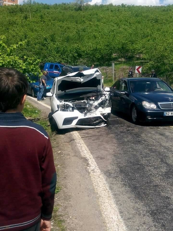 Fatsa’da Trafik Kazası: 1 Ölü, 2 Yaralı