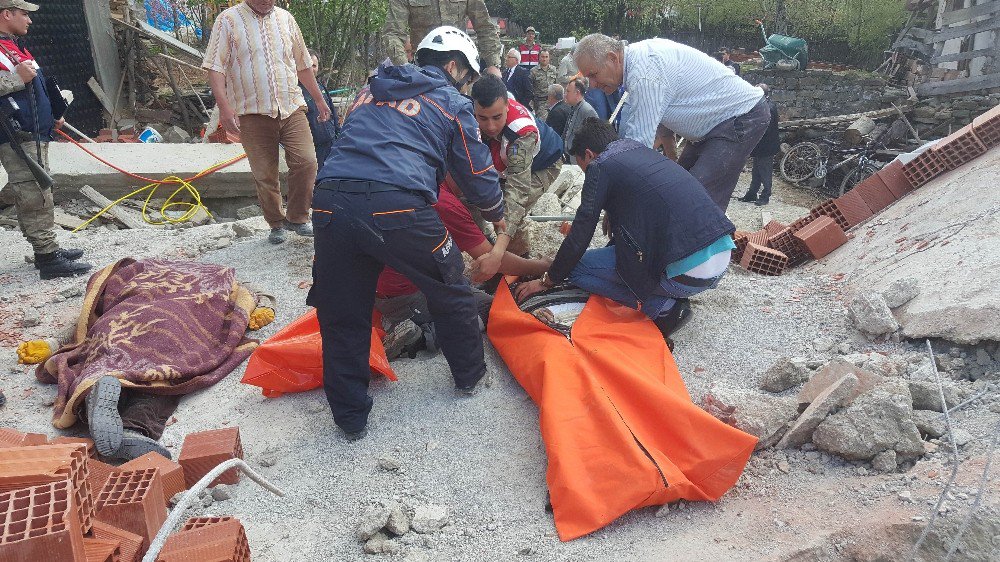 Samsun’da Garaj İnşaatı Çöktü: 3 Ölü