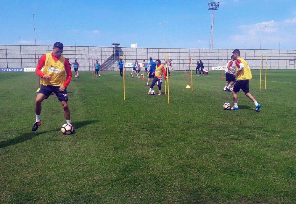 Çaykur Rizespor, Medipol Başakşehir Maçı Hazırlıklarını Sürdürdü