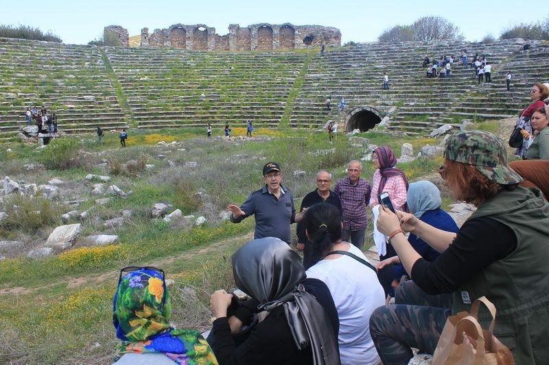 Aydın’da Turizm Haftası Kutlamaları Kültür Gezileriyle Başladı