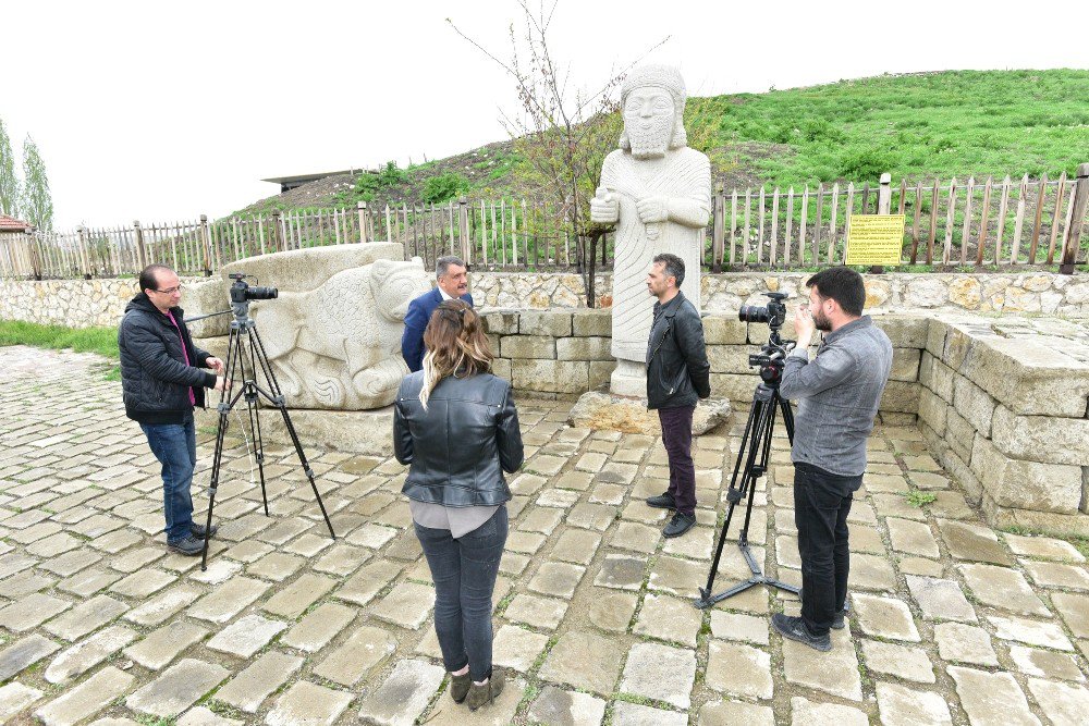 Başkan Gürkan Şehre Dokunanlar Programının Çekimlerine Katıldı