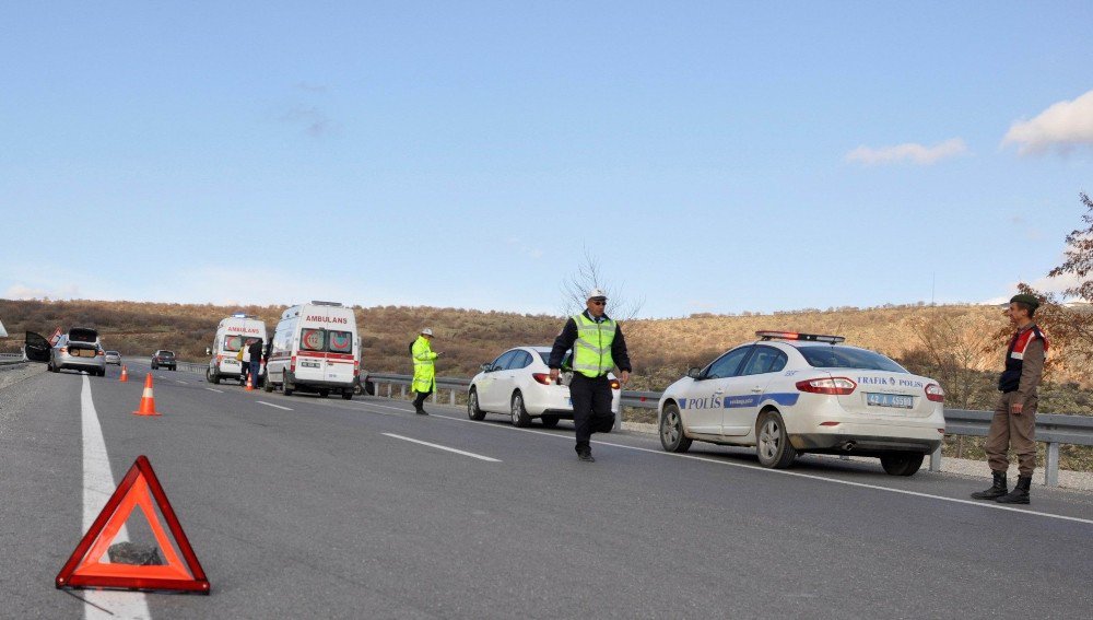 Seydişehir’de Trafik Kazası: 8 Yaralı