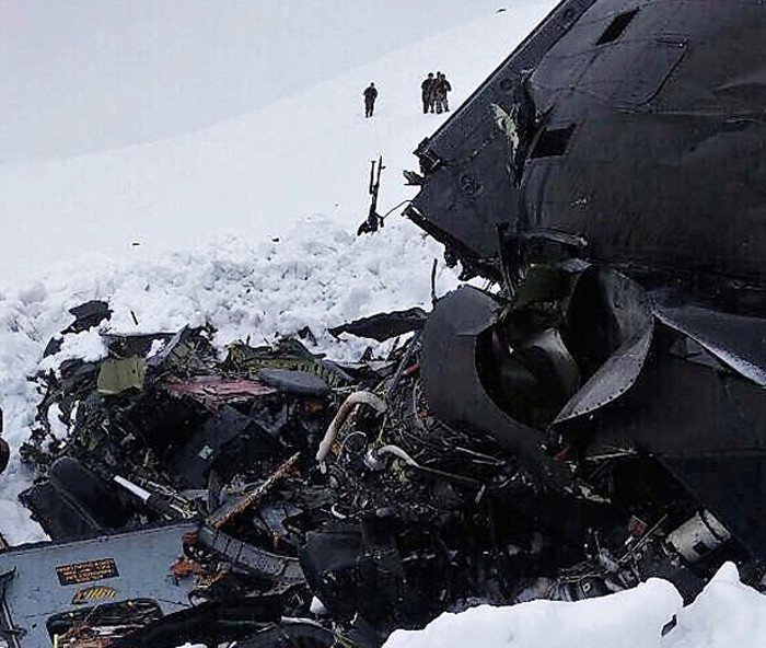 Tunceli Valiliği: “Olumsuz Hava Şartları Helikopter Kazasına Neden Oldu”