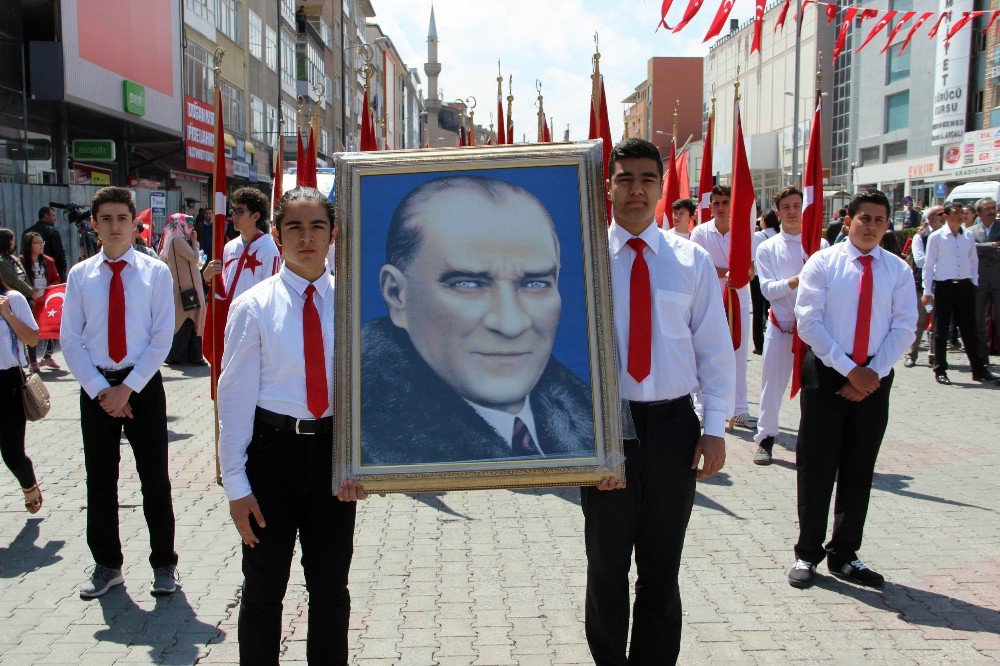 Dünyanın Çeşitli Ülkelerinden Gelen Çocuklar Kapadokya’da Buluştu