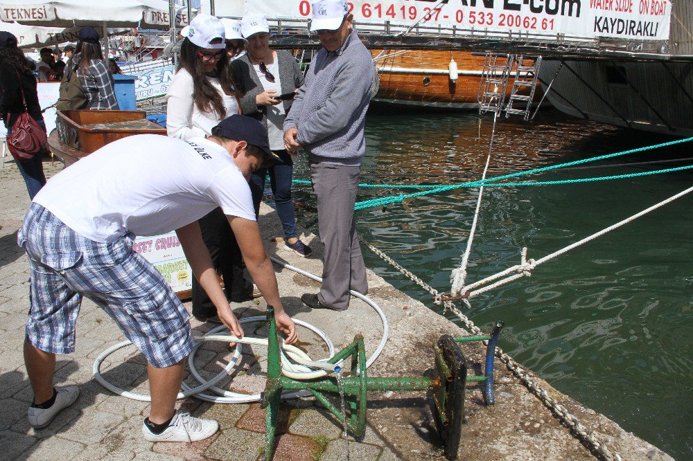 Fethiye’de Deniz Dibi Temizliği