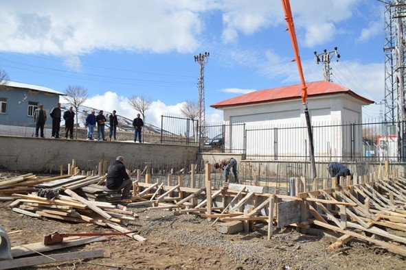 Eleşkirt Tahir Beldesinde Modern Mezbahane Temeli Atıldı