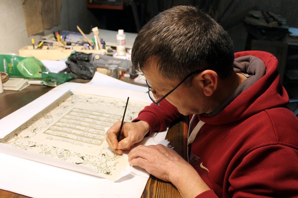 İbrahim Müteferrika Müzesi’nden Sanatçıya Özel Kağıt Üretimi
