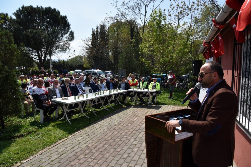 Başkan Üzülmez, Kobidos’un Açılış Kurdelesini Kesti