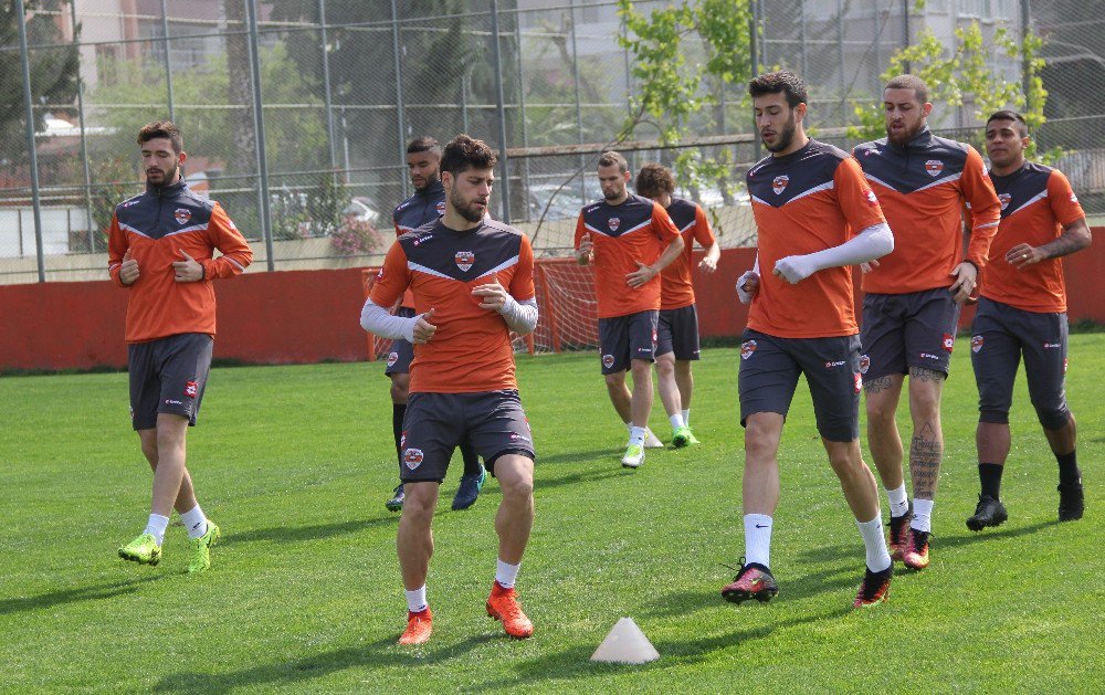 Adanaspor Dayanıklılık Çalıştı