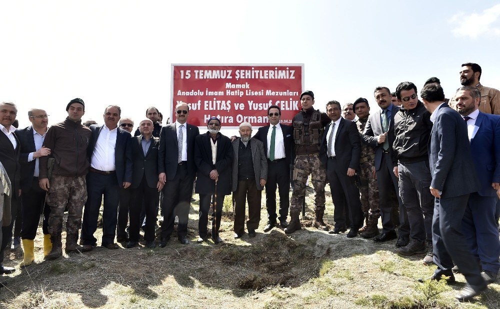 Mamak’ta Şehitler Adına Hatıra Ormanı Kuruldu