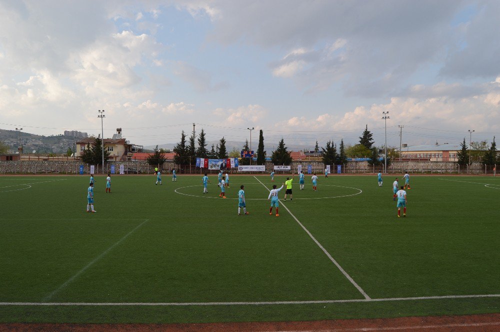 Besni Kaymakamlık Turnuvası Start Aldı